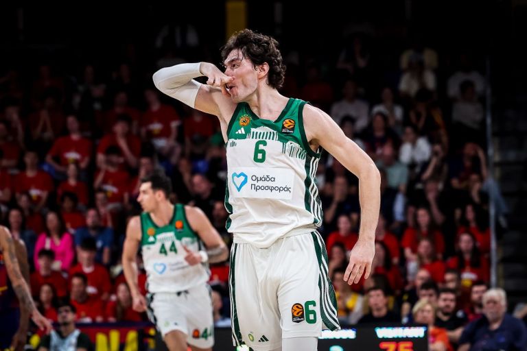 Παναθηναϊκός AKTOR: Μηδένισε το κοντέρ των 14 ηττών στη Βαρκελώνη και «άλωσε» το Palau Blaugrana με 93-79
