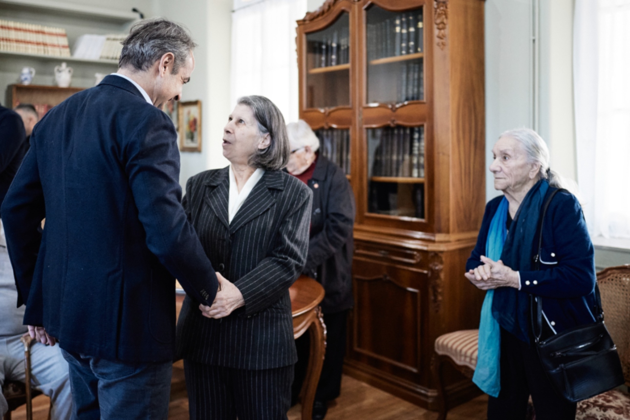 Greek PM Visits Athens Elderly Home Ahead of Easter: Social Solidarity Meets Political Messaging