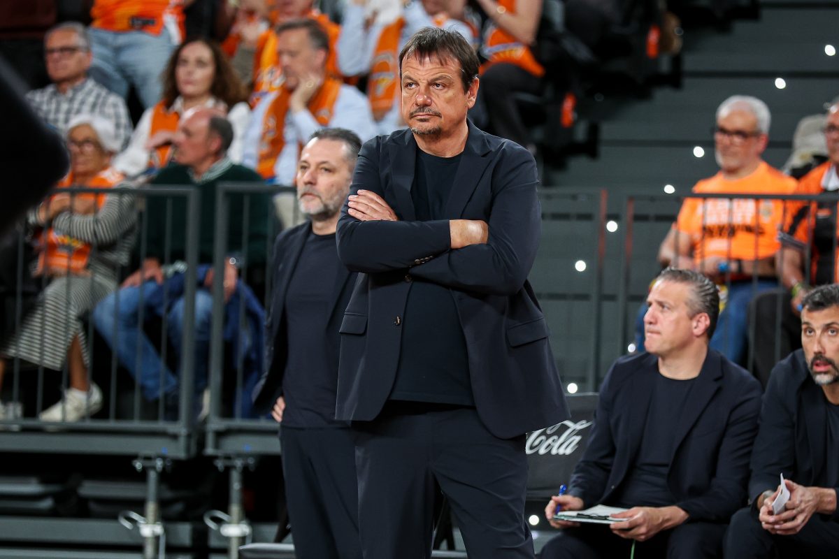 «Καμπάνα» στον Αταμάν: 15.000€ πρόστιμο για το ντέρμπι με τον Ολυμπιακό