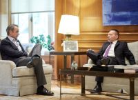 Στουρνάρας: Η κυβέρνηση προτείνει την ανανέωση της θητείας του στη θέση του διοικητή της Τράπεζας της Ελλάδας