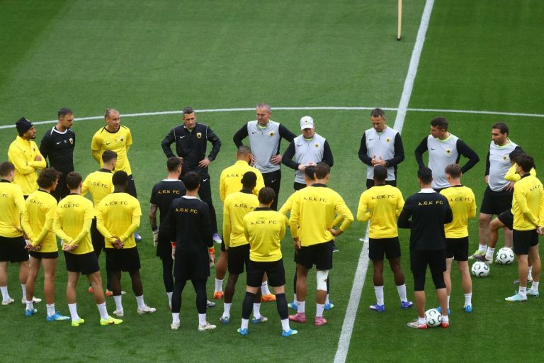 ΑΕΚ: Με πίστη για το θαύμα του 1977 – Τα πλάνα Νίκολιτς για τη ρεβάνς με Ράγιο