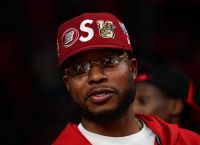 Βαριά τιμωρία στον Ταϊρίκ Τζόουνς: Τρεις αγωνιστικές και 30.000€ για τη χειρονομία στο ντέρμπι