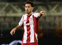 Ολυμπιακός: Ο Έσε «έδεσε» τον άξονα και υπέγραψε το διπλό στη Λεωφόρο