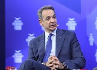 Μητσοτάκης από τους Δελφούς: Χρειάζεται plan b αν παραταθεί η κρίση στα Στενά του Ορμούζ