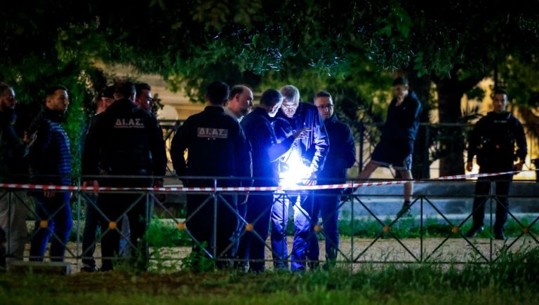 Άγιος Δημήτριος: Ο ανώτατος αξιωματικός έφτασε πριν από τη ΔΙΑΣ στο πάρκο – Πήγε και είδε τον γιο του νεκρό