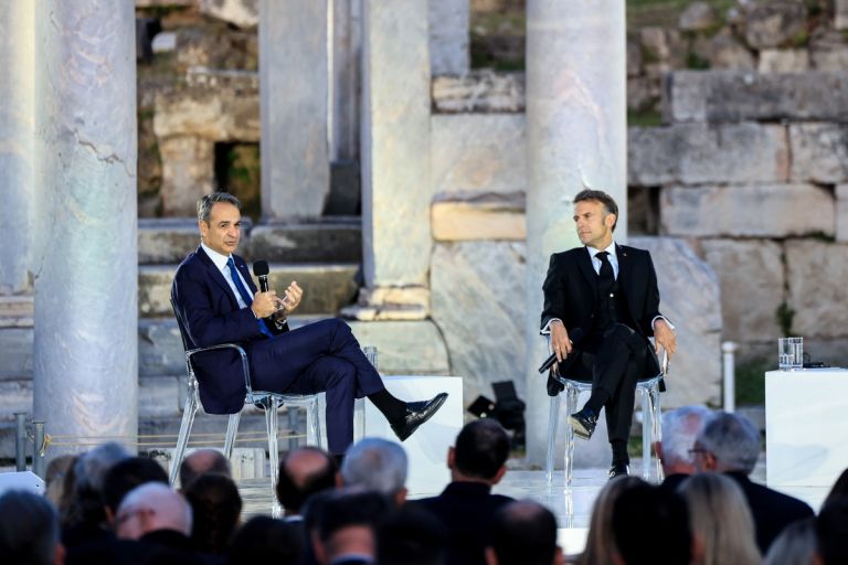 «ΣΤΟ ΧΕΙΛΟΣ ΑΝΑΤΡΟΠΗΣ Η ΕΥΡΩΠΗ!» Μητσοτάκης–Μακρόν προειδοποιούν για κρίσιμα χρόνια