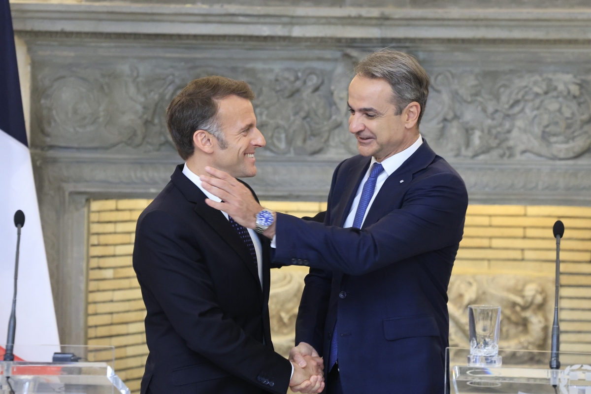 Μακρόν στην Αθήνα: Η Ελλάδα ως “μοντέλο Ευρώπης” και ο άξονας Παρισιού–Αθήνας