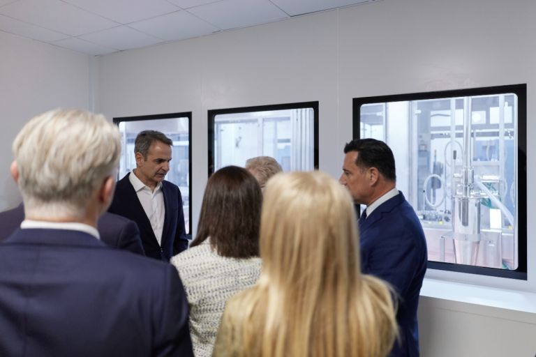 Σοκ και δέος από Άδωνι Γεωργιάδη: «Η Τρίπολη έγινε φαρμακευτική υπερδύναμη!» [vid,pics]