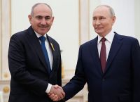 Τελεσίγραφο Πούτιν στην Αρμενία: «Να επιλέξετε μεταξύ ΕΕ και Ρωσίας»