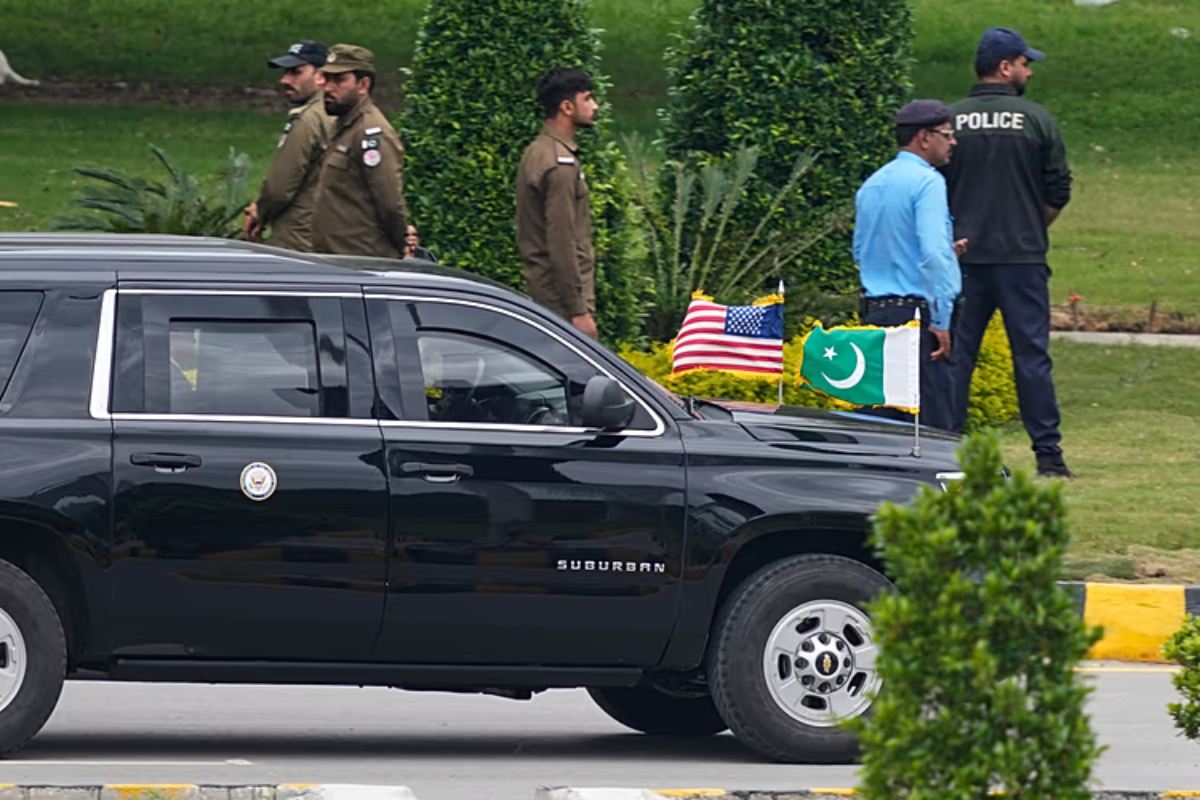 Σε εξέλιξη διαπραγματεύσεις ΗΠΑ – Ιράν στο Πακιστάν