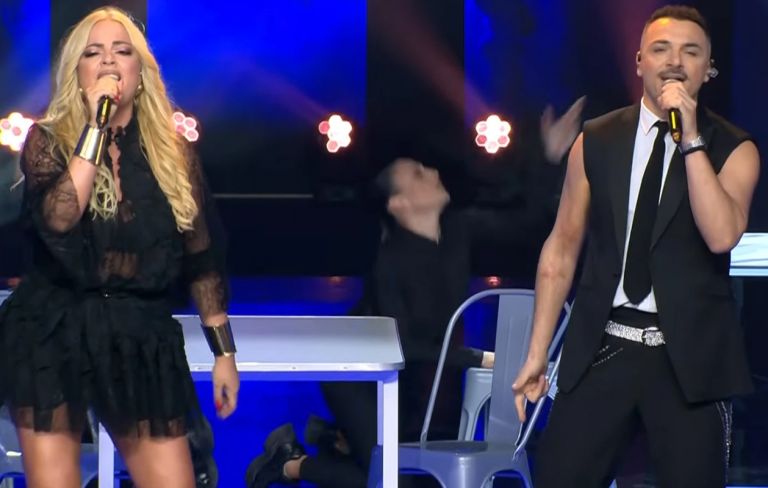 «ΤΙ ΣΥΜΒΑΙΝΕΙ ΤΕΛΙΚΑ;» – Η Μαίρη Αργυριάδου ΣΠΑΕΙ ΤΗ ΣΙΩΠΗ για τον Κώστα Δόξα