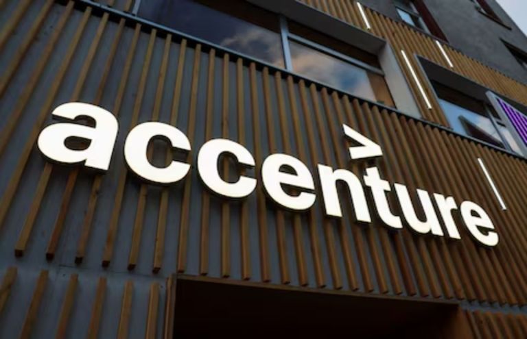 Πειραιώς – Accenture: AI Hub στην Ελλάδα με τεχνολογία Anthropic αλλάζει το banking