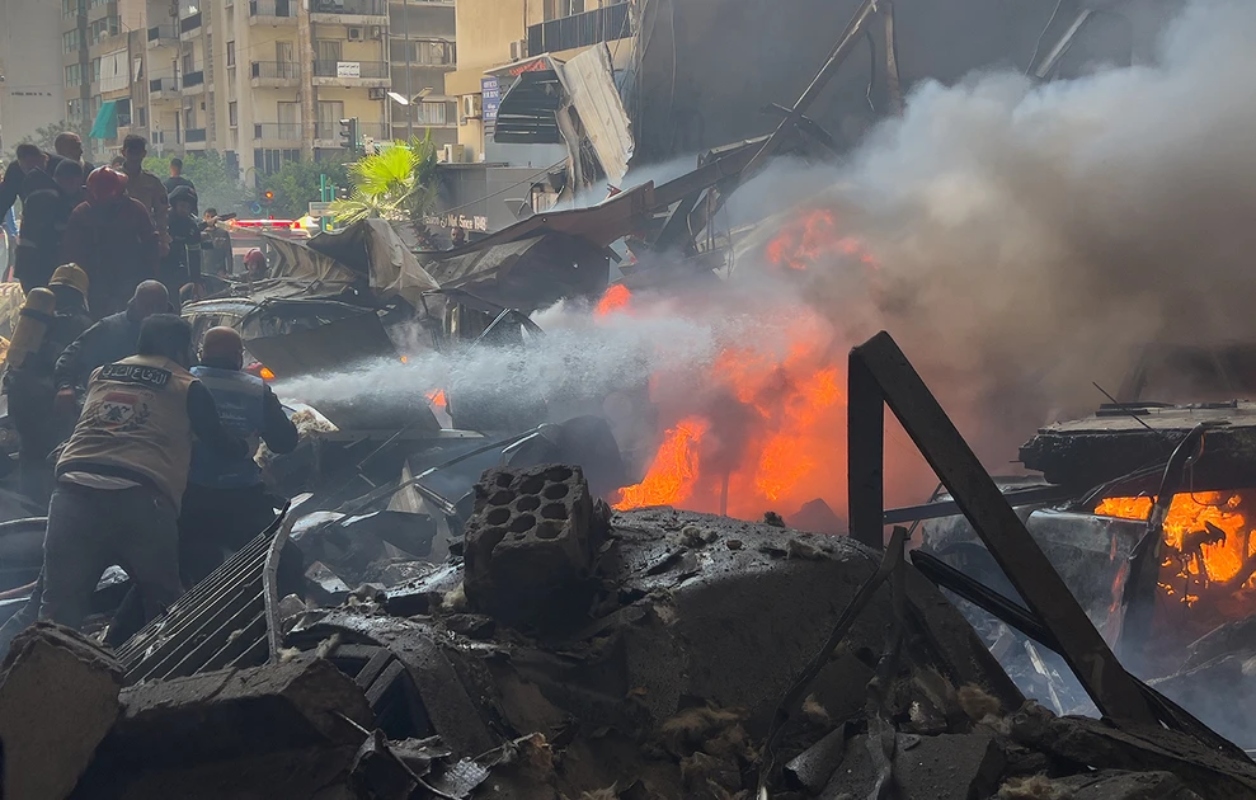Τραγωδία στον Λίβανο από την αιφνιδιαστική επίθεση του Ισραήλ – Χτυπήθηκαν νοσοκομεία, ασθενοφόρα