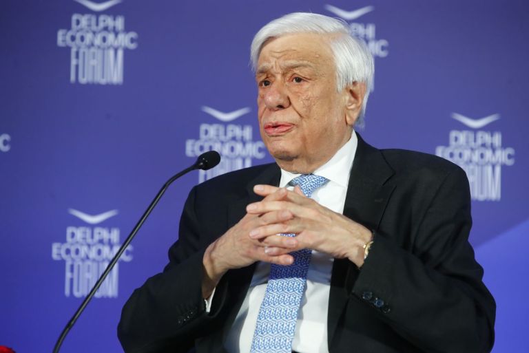 Παυλόπουλος για υποκλοπές: «Σκοτάδι ανοχής ή και συγκάλυψης»