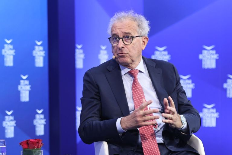 Gramegna: Η ενεργειακή κρίση δεν τελειώνει γρήγορα – Οι αγορές υποτιμούν τον κίνδυνο