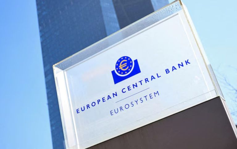 ΕΚΤ: Προς αύξηση επιτοκίων τον Ιούνιο – Ακριβότερα δάνεια για νοικοκυριά
