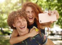 Τέλος στα κινητά στα σαφάρι: Νέοι αυστηροί κανόνες για τους τουρίστες