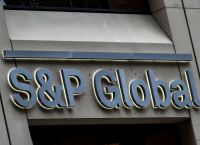 S&P: Ο πόλεμος στη Μέση Ανατολή «κόβει» την ελληνική ανάπτυξη στο 1,7%