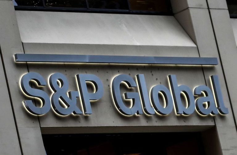 S&P: Ο πόλεμος στη Μέση Ανατολή «κόβει» την ελληνική ανάπτυξη στο 1,7%
