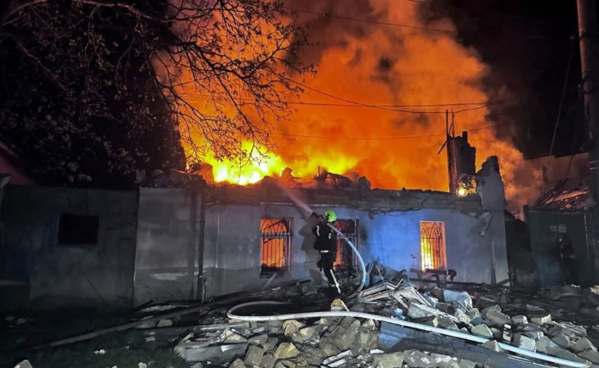 Πόλεμος στην Ουκρανία: «4.300 παραβιάσεις» της πασχαλινής εκεχειρίας – Αλληλοκατηγορίες Κιέβου και Μόσχας