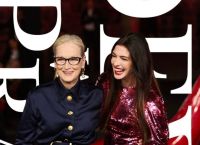 The Devil Wears Prada 2: Τα εντυπωσιακά looks της Anne Hathaway και της Meryl Streep στην πρεμιέρα