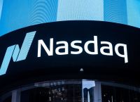 Wall Street: Διπλό ρεκόρ για S&P 500 και Nasdaq με οδηγό την τεχνολογία