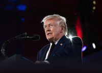 Ο Τραμπ ετοιμάζει δύο πιθανές χερσαίες επιχειρήσεις στο Ιράν – Στόχος το νησί Χαργκ