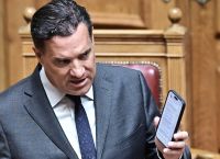 Αδ. Γεωργιάδης: «Ιστορική ενίσχυση ΕΚΑΒ Βόλου – 255 νέα ασθενοφόρα και προσλήψεις»