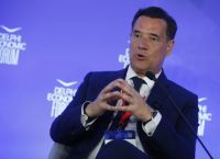 Άδωνις: Ψηφιακή εποπτεία και μείωση καπνού στους ανηλίκους – Η Ελλάδα πρωτοπόρος στην πρόληψη