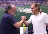 ΑΕΚ: Βίντα μέχρι το 2027 – Συνεχίζει ο ηγέτης της άμυνας