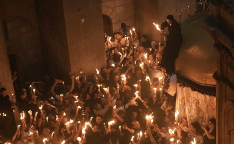 Άγιο Φως 2026: Η Μεγάλη Αποστολή Παρά την Αβεβαιότητα στη Μέση Ανατολή