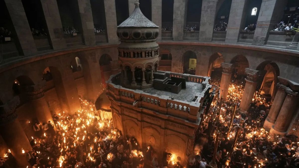 Holy Light: From Jerusalem to neighborhoods – Faith, emotion and political undertones
