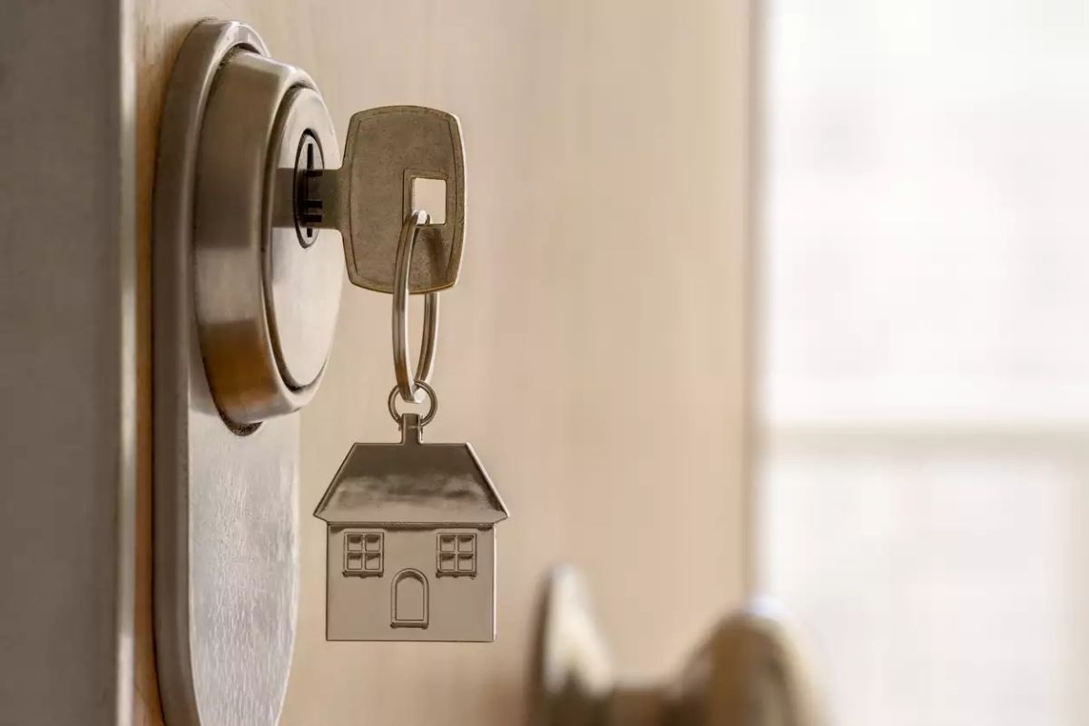 «Σπίτι μου ΙΙ»: Πάγωσαν 300 εκατ. ευρώ – Οι αγκυλώσεις, τα άδεια ακίνητα και το νέο στεγαστικό πλάνο