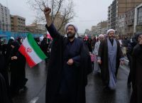 Τεχεράνη προς Τραμπ: «Αδιανόητα τα χαστούκια μας – Πόλεμος μέχρι την παράδοση και τη μετάνοια του εχθρού»