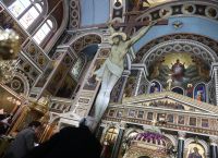 Αποκαθήλωση: «Η Ζωή Εν Τάφω»-Ημέρα του απόλυτου Πένθους- Τι συμβολίζει η τελετουργία