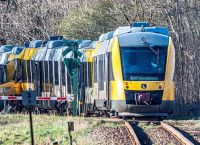 Μετωπική σύγκρουση τρένων στη Δανία με πολλούς τραυματίες [vid]