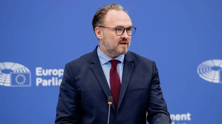 Πόλεμος στη Μέση Ανατολή «καίει» την Ευρώπη: 14 δισ. € επιπλέον κόστος και ενεργειακή κρίση σε έξαρση