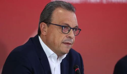 ΣΥΡΙΖΑ: Όλα ανοικτά για την επόμενη ημέρα – Μπαράζ συσκέψεων για τη διαδοχή