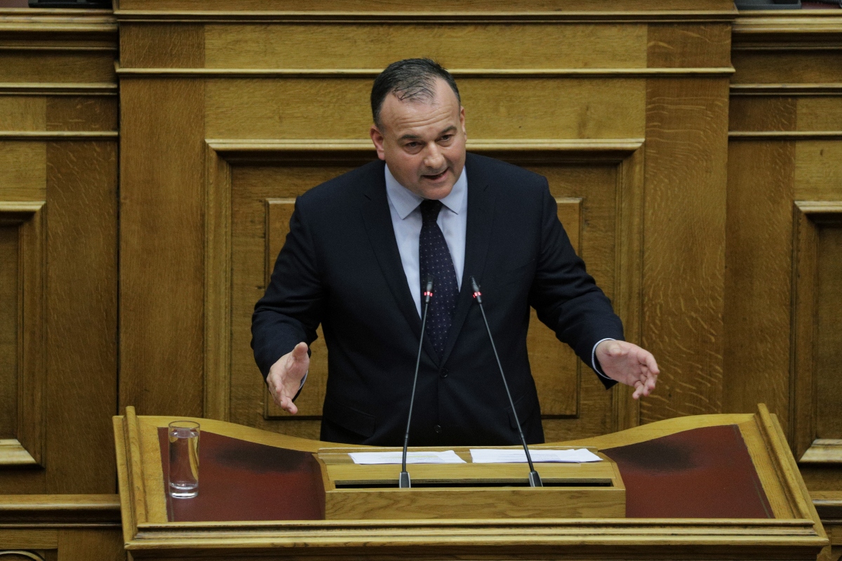 Εσωκομματικές ρωγμές στη ΝΔ: «Βολές» Παππά κατά Σκέρτσου για αποφάσεις και ΟΠΕΚΕΠΕ