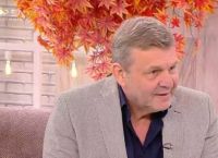 Απόστολος Γκλέτσος: «Όταν κοιτάζομαι στον καθρέφτη, βλέπω έναν γέρο» [vid]