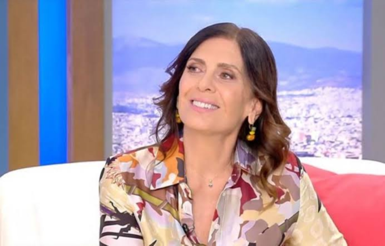 Διδασκάλου: Βανδάλισαν την αφίσα της στο θέατρο – «Μου έκοψαν το πρόσωπο» και η απίστευτη αντίδρασή της!