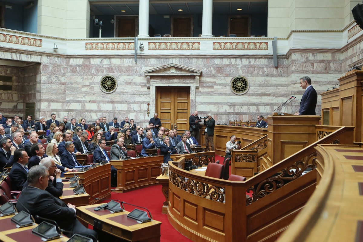 Πολιτικός «πόλεμος» για τις υποκλοπές – Εξεταστική φωτιά φέρνει σύγκρουση κορυφής