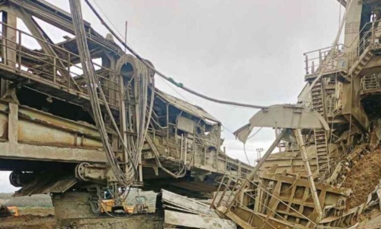 Κοζάνη: Εργατικό ατύχημα στη ΔΕΗ με τρεις τραυματίες από σπασμένα συρματόσχοινα