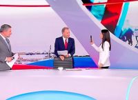 On air «παράσταση» Λατινοπούλου: Στο στόχαστρο η Κωνσταντοπούλου με αιχμές και μιμήσεις