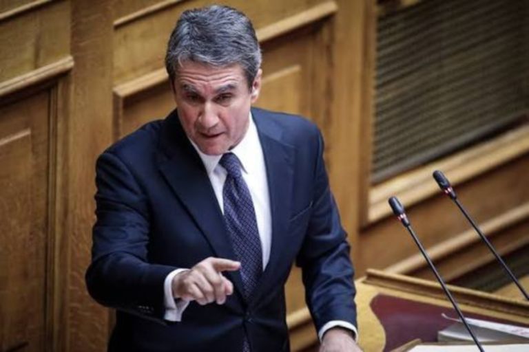 Λοβέρδος στο pagenews.gr: «Ταράζει» το πολιτικό σκηνικό: Θεσμοί, Δικαιοσύνη και αιχμές για αντιπολίτευση