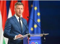 Politico: Σχέδιο-σοκ Μάγιαρ για reset με ΕΕ – Τα δισ. και τα σκληρά ανταλλάγματα