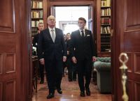 Τασούλας σε Μακρόν: “Σήμερα, χαράσσουμε συντεταγμένα τη σύμπλευσή μας” – Μακρόν: “Ελλάς, Γαλλία, συμμαχία”