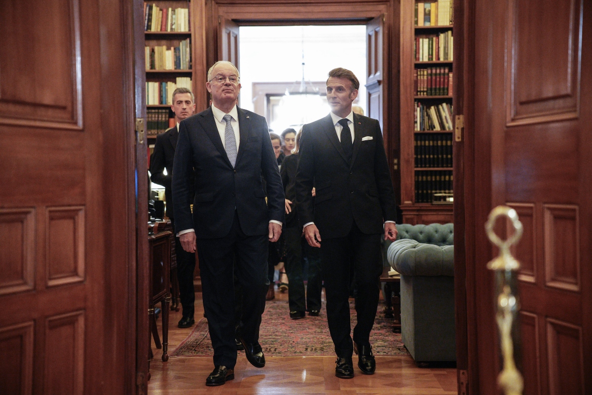 Τασούλας σε Μακρόν: “Σήμερα, χαράσσουμε συντεταγμένα τη σύμπλευσή μας” – Μακρόν: “Ελλάς, Γαλλία, συμμαχία”