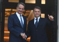 Μακρόν σε Μητσοτάκη: «Αγαπητέ Κυριάκο,εξέφρασα αληθινή δέσμευση από τη Γαλλία–Βασιστείτε πάνω μας»