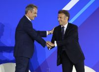 Μακρόν σε Μητσοτάκη στο ελληνογαλλικό επιχειρηματικό φόρουμ: Η Ελλάδα πρότυπο οικονομικής προόδου